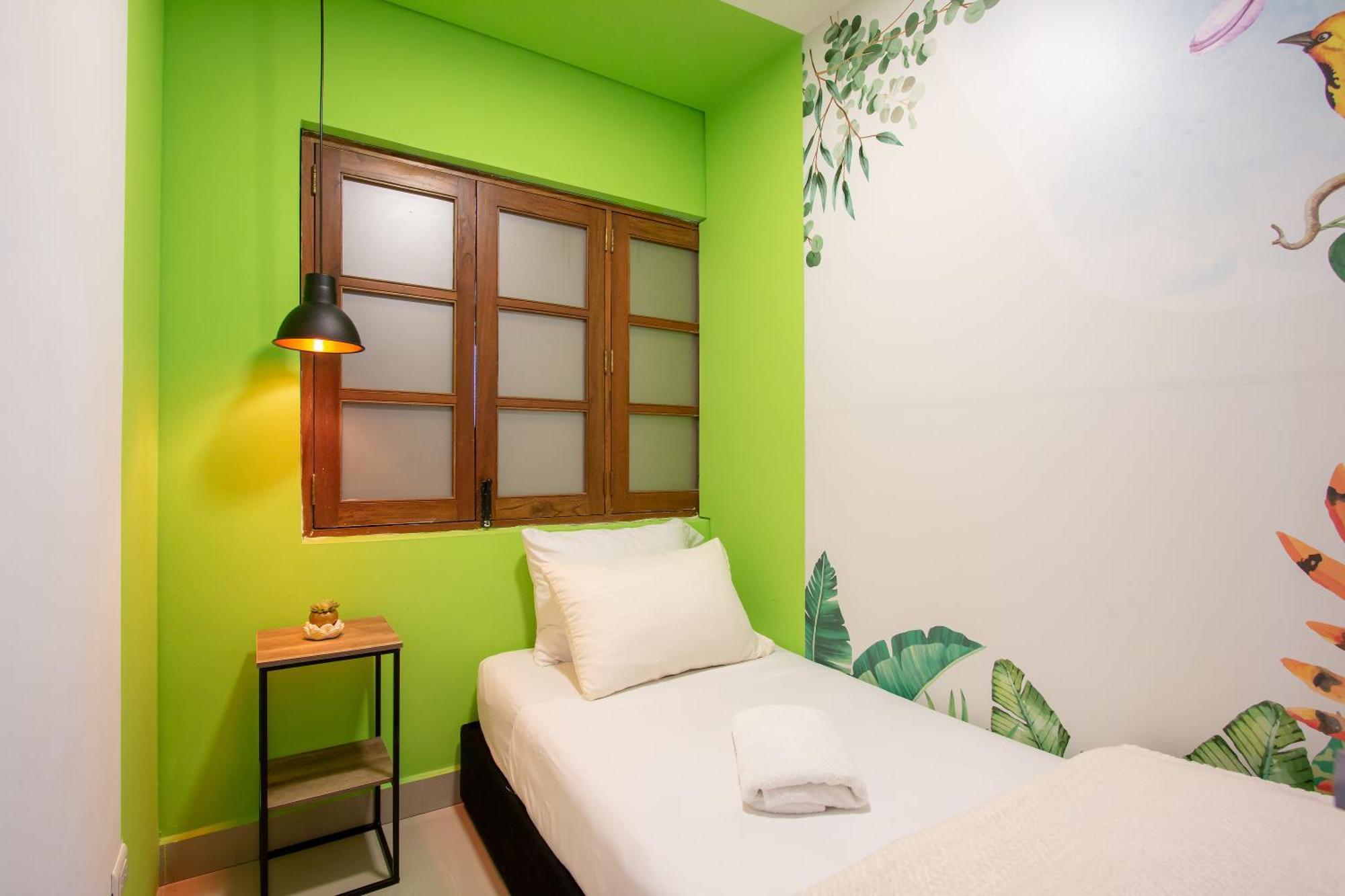 Single Room,1154827470:JPEG
