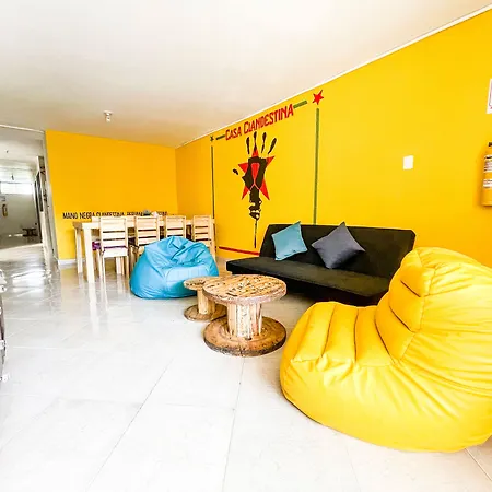 Casa Clandestina Guest House-3