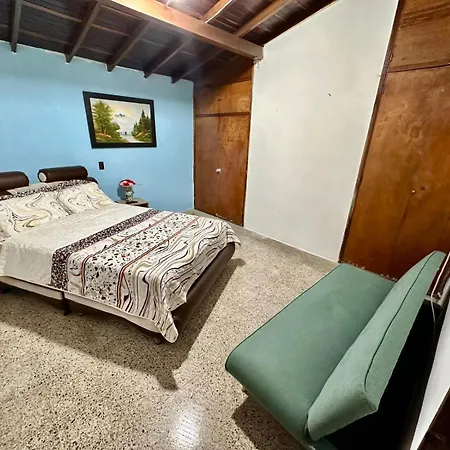 Hostel Urban City Medellin-3