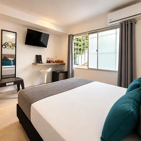 Hotel 12 Nights-2
